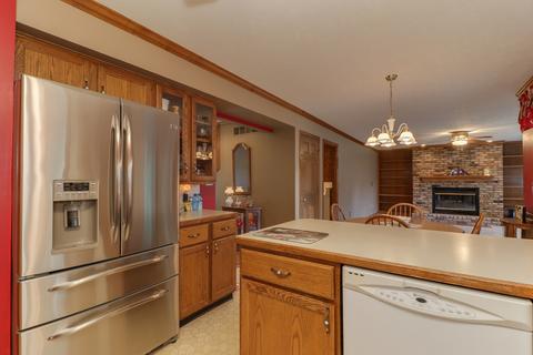 1515 Dover Rd, Bloomington, IL 61704 photo 17