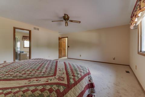 1515 Dover Rd, Bloomington, IL 61704 photo 35