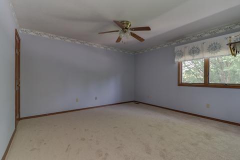 1515 Dover Rd, Bloomington, IL 61704 photo 28