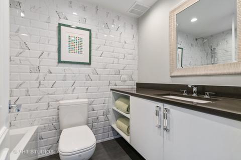 180 E Pearson St #6602, Chicago, IL 60611 photo 22