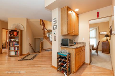 5 Cardiff Ct, Algonquin, IL 60102 photo 8
