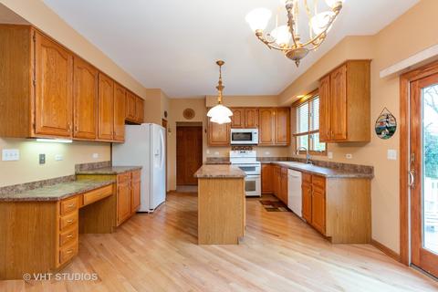 5 Cardiff Ct, Algonquin, IL 60102 photo 6