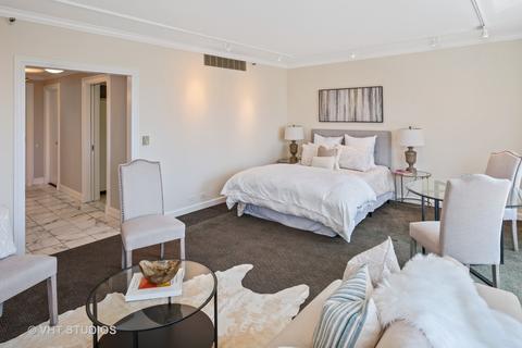 161 E Chicago Ave #30D, Chicago, IL 60611 photo 6