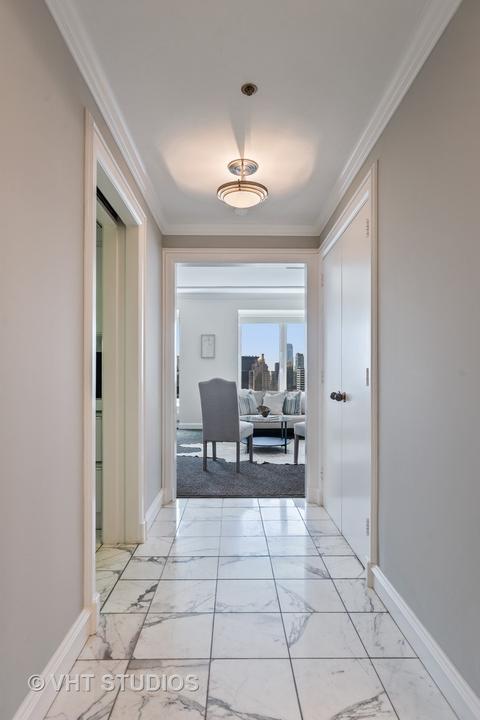 161 E Chicago Ave #30D, Chicago, IL 60611 photo 2