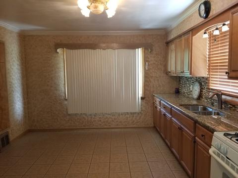 818 4th Ave, Aurora, IL 60505 photo 5