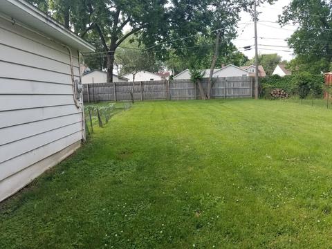 818 4th Ave, Aurora, IL 60505 photo 2