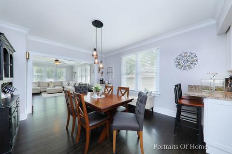 211 E 3rd St, East Dundee, IL 60118 photo 8