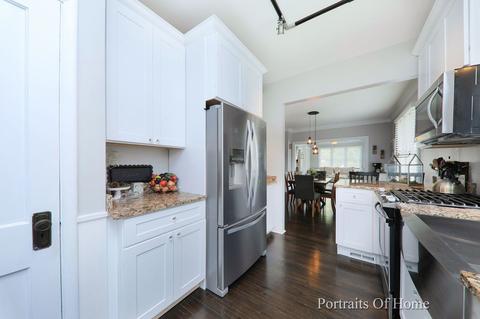 211 E 3rd St, East Dundee, IL 60118 photo 10