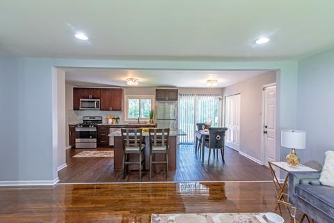 3341 Heather Dr, Markham, IL 60428 photo 5