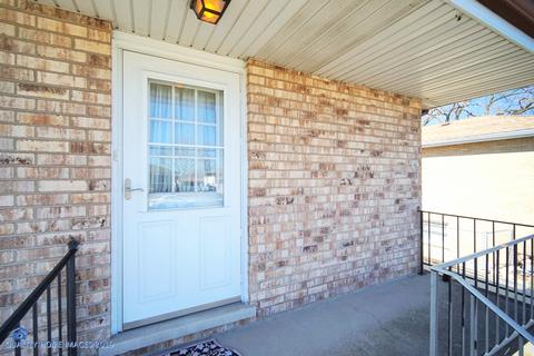 8532 S 78th Ave, Bridgeview, IL 60455 photo 2