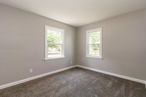 128 N May Ave, Kankakee, IL 60901 photo 6