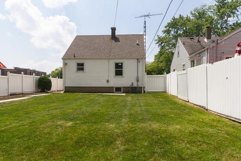 128 N May Ave, Kankakee, IL 60901 photo 10