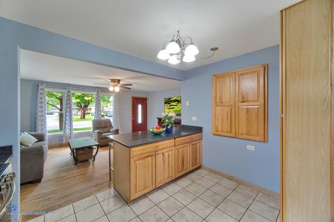 1527 N Wolf Rd, Berkeley, IL 60163 photo 12