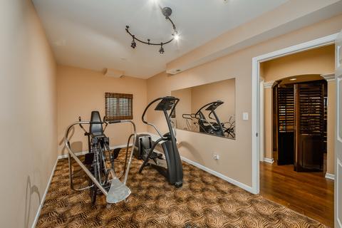 935 Burnham Ct, Aurora, IL 60502 photo 34