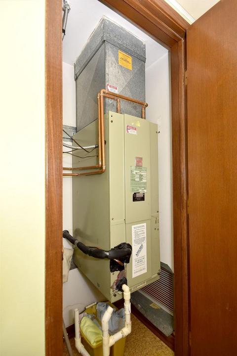 901 Center St #102, Des Plaines, IL 60016 photo 27