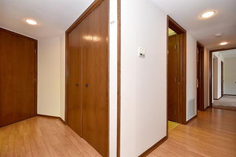 901 Center St #102, Des Plaines, IL 60016 photo 12