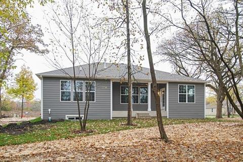 1900 Sheffield Dr, Hoffman Estates, IL 60192 photo 18