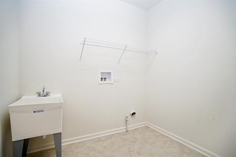 1900 Sheffield Dr, Hoffman Estates, IL 60192 photo 15