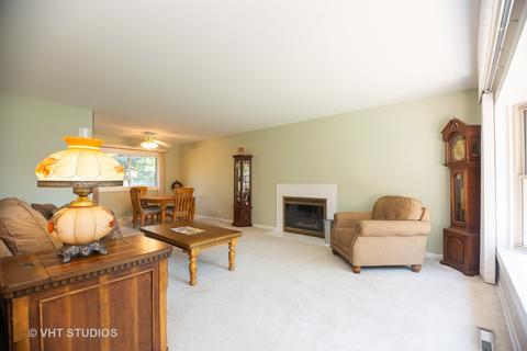 1766 Euclid Ave, Mount Prospect, IL 60056 photo 3