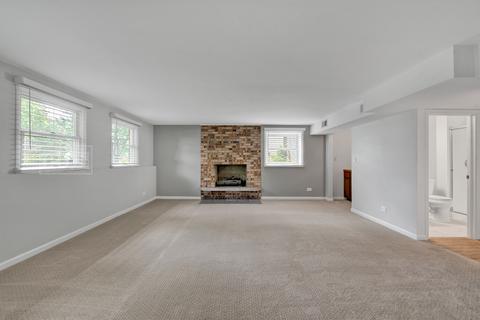 2108 S Hull Dr, Wheaton, IL 60189 photo 20