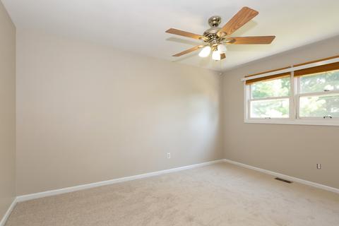 3513 W Bretons Dr, Mchenry, IL 60050 photo 9