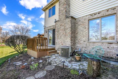 6 Warner Cir, Lemont, IL 60439 photo 4