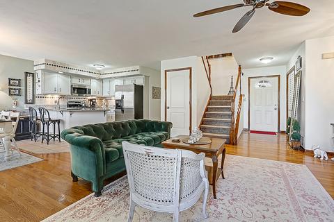 6 Warner Cir, Lemont, IL 60439 photo 8