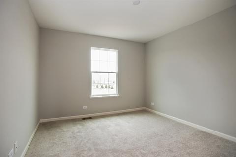 5757 Chatham Dr, Hoffman Estates, IL 60192 photo 13