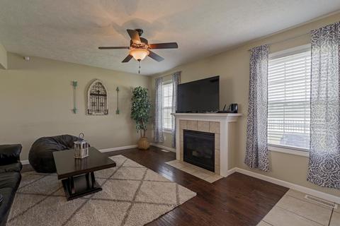 206 Springdale Ave, Bloomington, IL 61704 photo 9