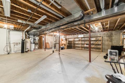 3327 Meadow Trl E, Dekalb, IL 60115 photo 25