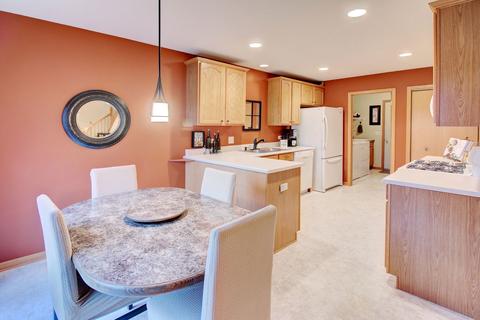 1424 Mackenzie Ln, Elgin, IL 60120 photo 13