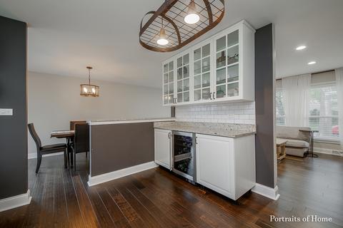 434 N 5th Ave, Des Plaines, IL 60016 photo 5