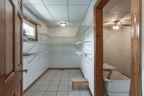 665 Illinois Blvd, Hoffman Estates, IL 60169 photo 19
