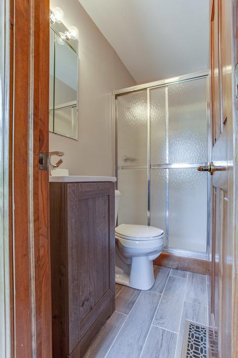 665 Illinois Blvd, Hoffman Estates, IL 60169 photo 15