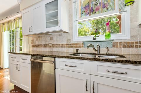 1122 Thatcher Trl, West Dundee, IL 60118 photo 8