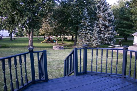 504 E Vine St, Le Roy, IL 61752 photo 16