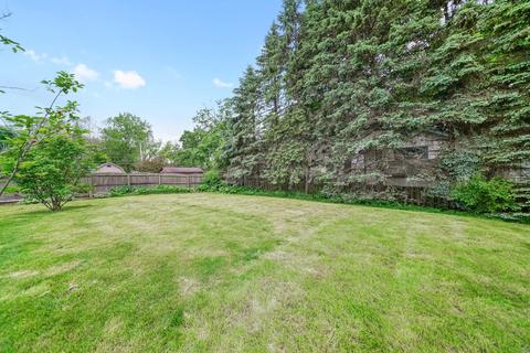 904 N Cross St, Wheaton, IL 60187 photo 32