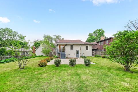 904 N Cross St, Wheaton, IL 60187 photo 29