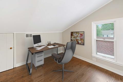 904 N Cross St, Wheaton, IL 60187 photo 26