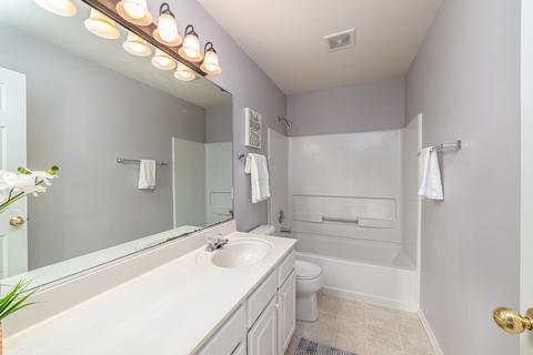 1115 Spinnaker St, Elgin, IL 60123 photo 25