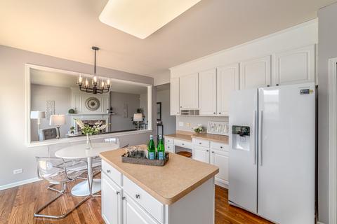 1115 Spinnaker St, Elgin, IL 60123 photo 8
