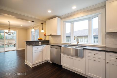 4405 Sycamore Ln, Rolling Meadows, IL 60008 photo 4
