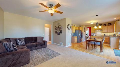 223 Tralee Ln, Mchenry, IL 60050 photo 17