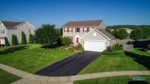 223 Tralee Ln, Mchenry, IL 60050 photo 2