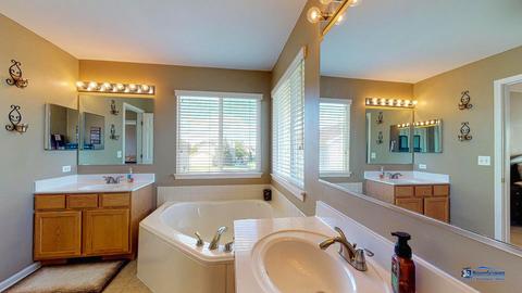 223 Tralee Ln, Mchenry, IL 60050 photo 24
