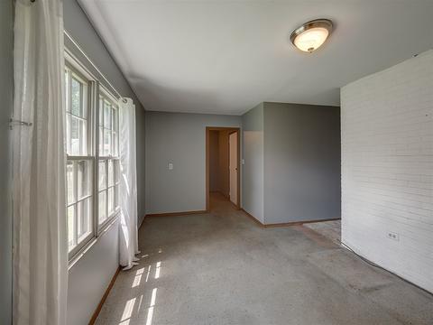 813 E Macarthur Ave, Bloomington, IL 61701 photo 10