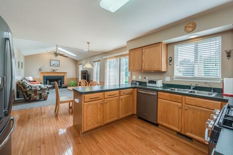 2429 Smithfield Ct, Aurora, IL 60503 photo 7