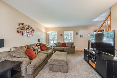 2429 Smithfield Ct, Aurora, IL 60503 photo 5