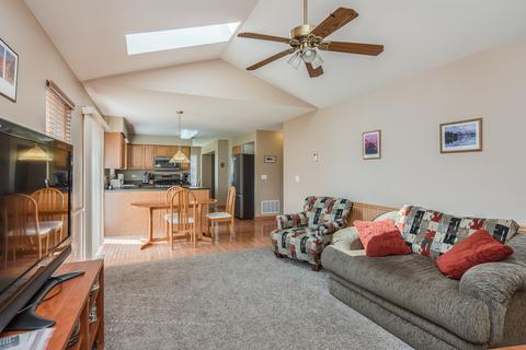 2429 Smithfield Ct, Aurora, IL 60503 photo 11