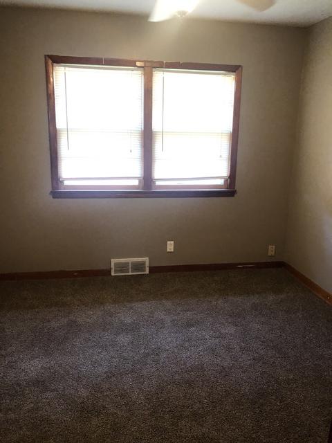 317 E Sunset Pl, Dekalb, IL 60115 photo 6